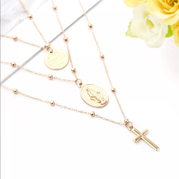 New Item ✨ Layered Cross Pendant Necklace ❤️✨ - Picture 4 of 5